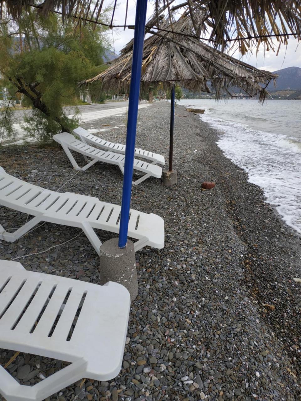 Holiday Tolofona Beach Erateini Exterior foto